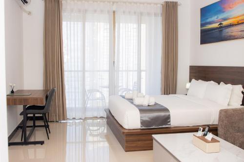 a one oasis river view hotel