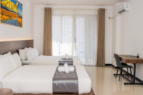 a one oasis river view hotel