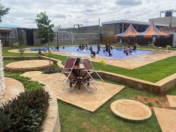 Lesha Park Hotel Kibwezi,,3 star