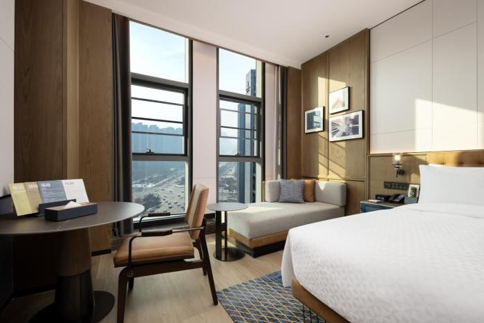 four points by sheraton zhengzhou east railway station
