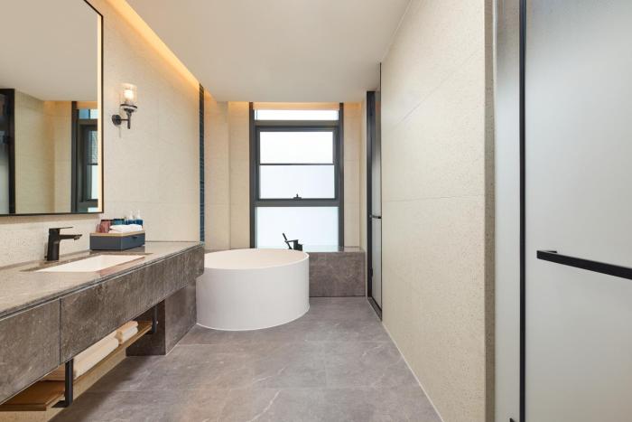 four points by sheraton zhengzhou east railway station