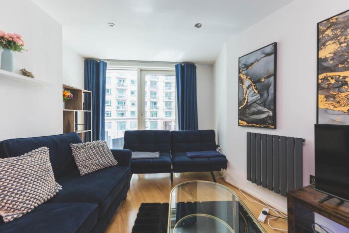 deluxe two bedroom vauxhall apartment