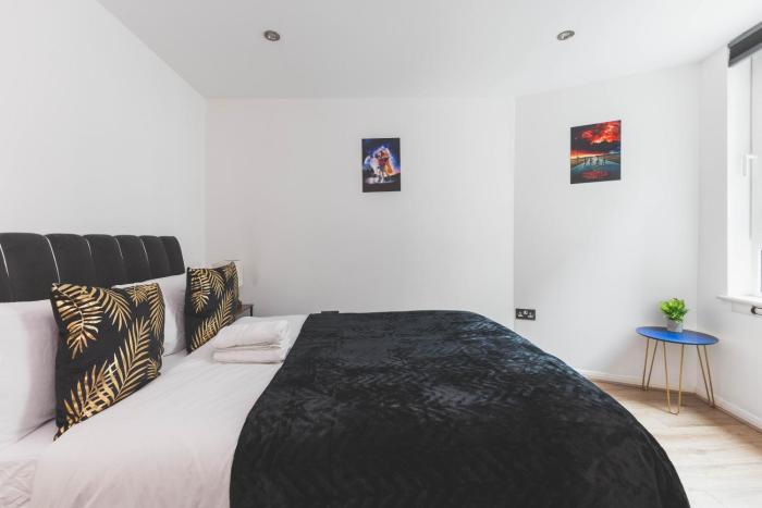 deluxe two bedroom vauxhall apartment