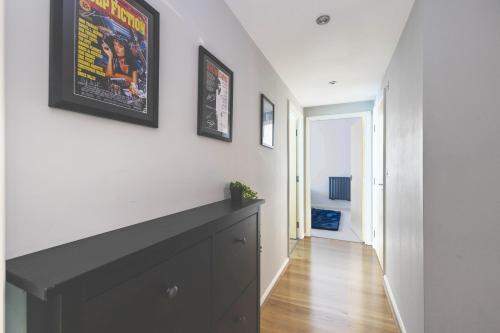 deluxe two bedroom vauxhall apartment