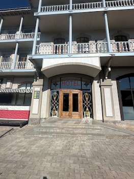 hotel europe meidan