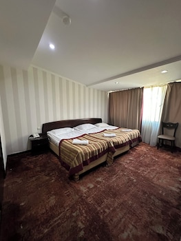 hotel europe meidan