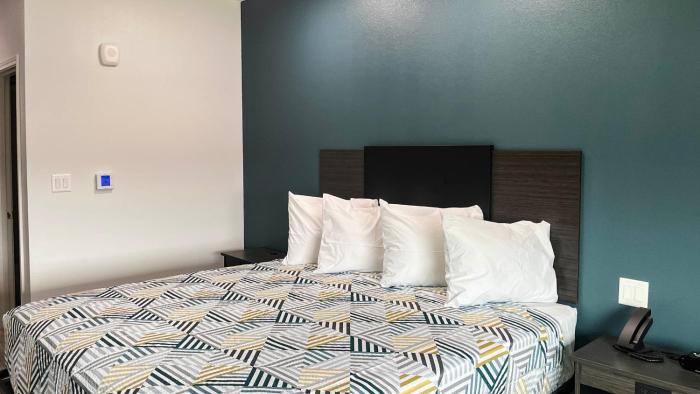 studio 6 houston tx pearland medical center