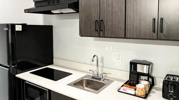 studio 6 houston tx pearland medical center