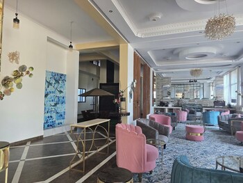 jett inn gardens hotel emali