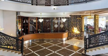 jett inn gardens hotel emali