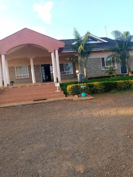 alem resort tawa