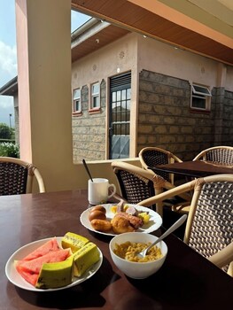 alem resort tawa