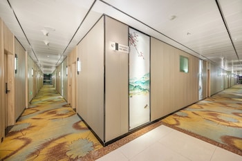 winsome hotel gz scnu metro station