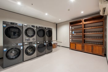 winsome hotel gz scnu metro station