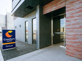 comfort hotel chitose
