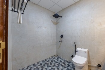 hotel elite clark