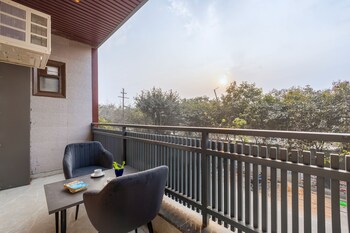 hotel elite clark