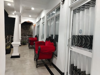 hotel diamond palace