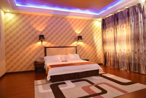 train luxe hotel