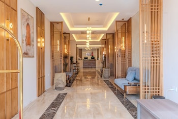 Golden Pillar Hotel,,3 star