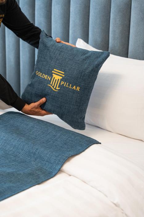 golden pillar hotel
