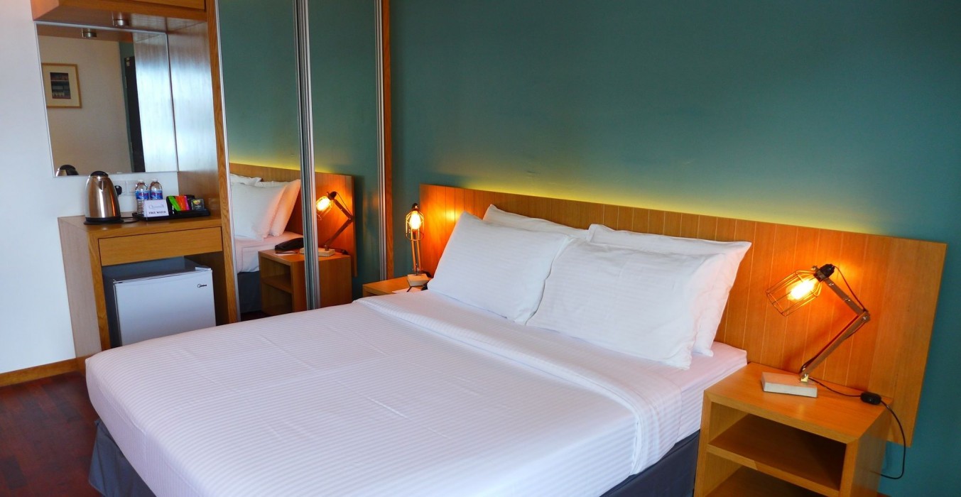 sunday malacca near jonker street formerly quayside