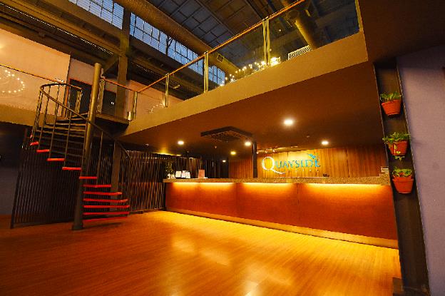 quayside hotel