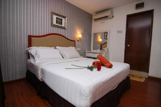 rose cottage hotel taman nusa bestari 2