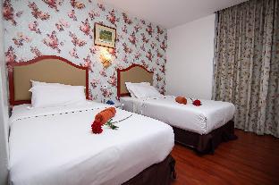 rose cottage hotel taman nusa bestari 2