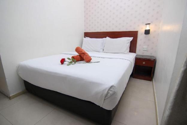 rose cottage hotel taman perling