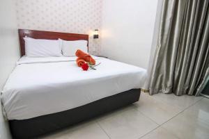 rose cottage hotel taman perling
