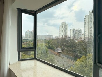 tyms 3br 2ba apt gubei fully furnished
