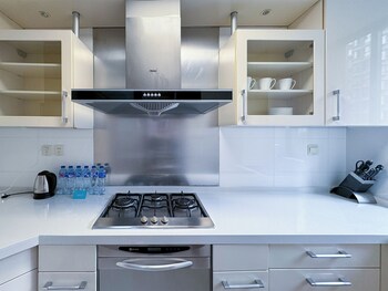 tyms 3br 2ba apt gubei fully furnished