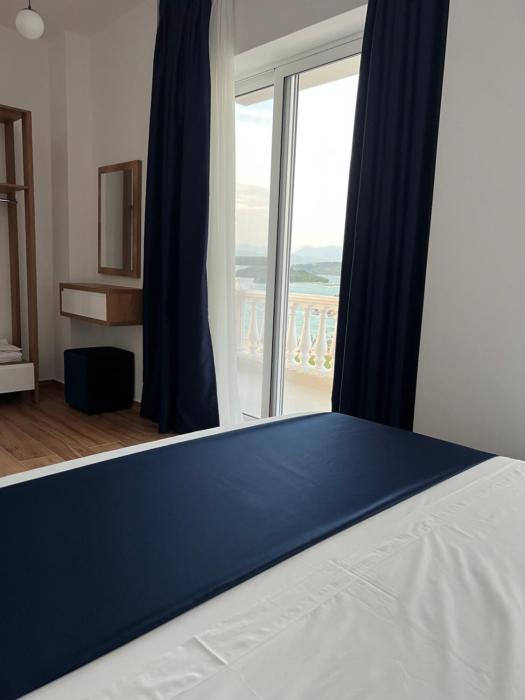 illyrian hotel ksamil