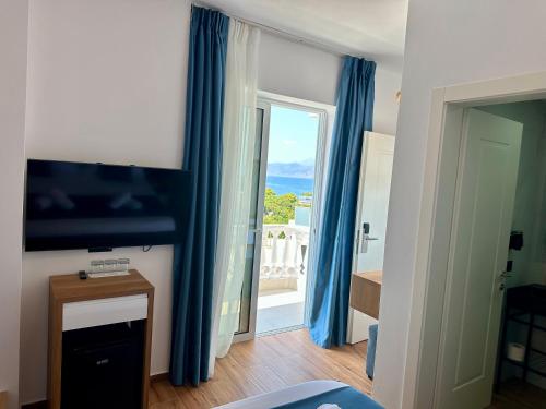 illyrian hotel ksamil