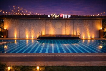 the heaven wood farms a luxury resort with pool and premium room