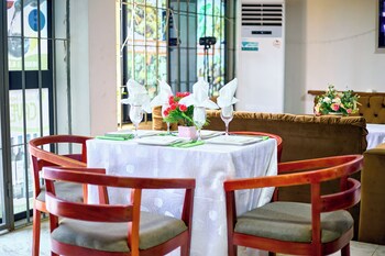 Helena Home - Kribi,,3 star