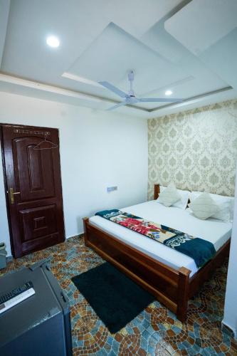 eastern plus hotel