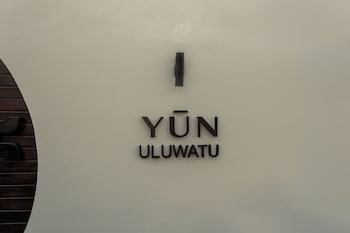 yun uluwatu