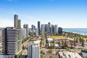 yves mermaid beach apartments by cllix