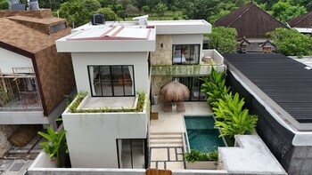 villa born to live uluwatu