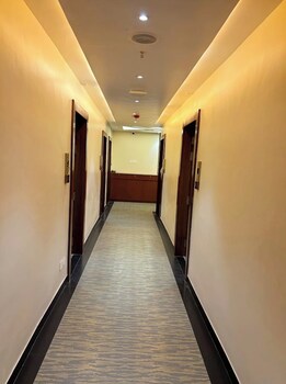 hotel mantavya varanasi