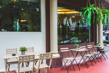 new suanmali hotel