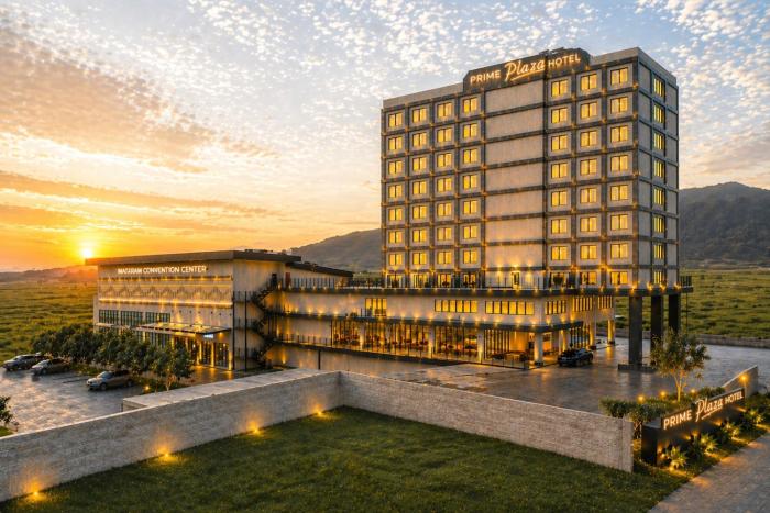 prime plaza hotel mataram