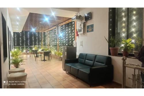 royal home stay