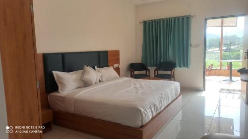 royal home stay