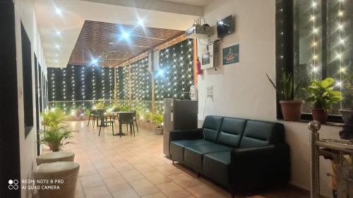 royal home stay