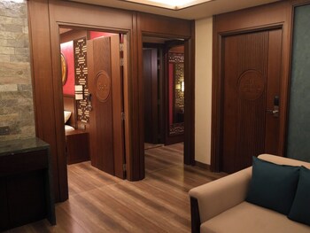 hotel bangladesh china club