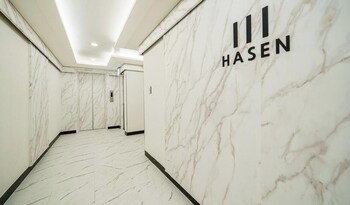 Hasen Wolgot Hotel,,2 star