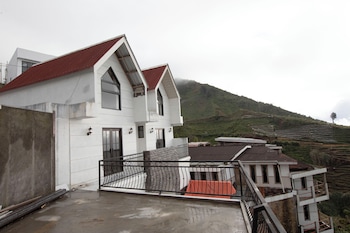 Lovia Villa Dieng,,2 star